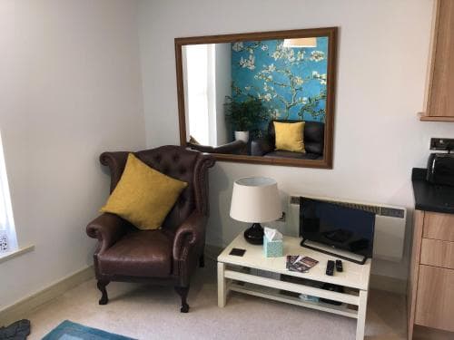 Stylish, spacious 1 bedroomed maisonette in Otley. Image 3