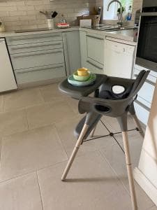 Cosy cottage right next to Sheriff Hutton Castle. Image 2