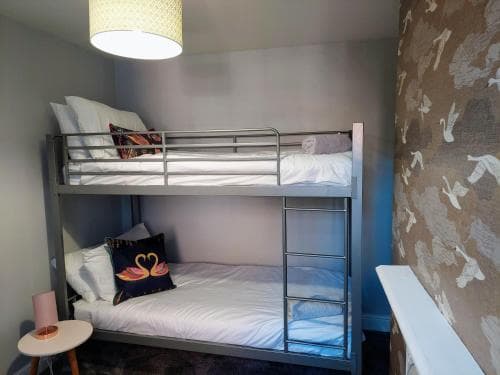 The York Riverside Suites Image 3