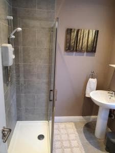 The Savile, Luxury Apartment Leeds - Your Next Stay Image 3