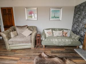 Riverbank Apartment Image 2