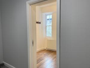 Cosy 2 Bed Apartment in central Kirkby Lonsdale Image 2