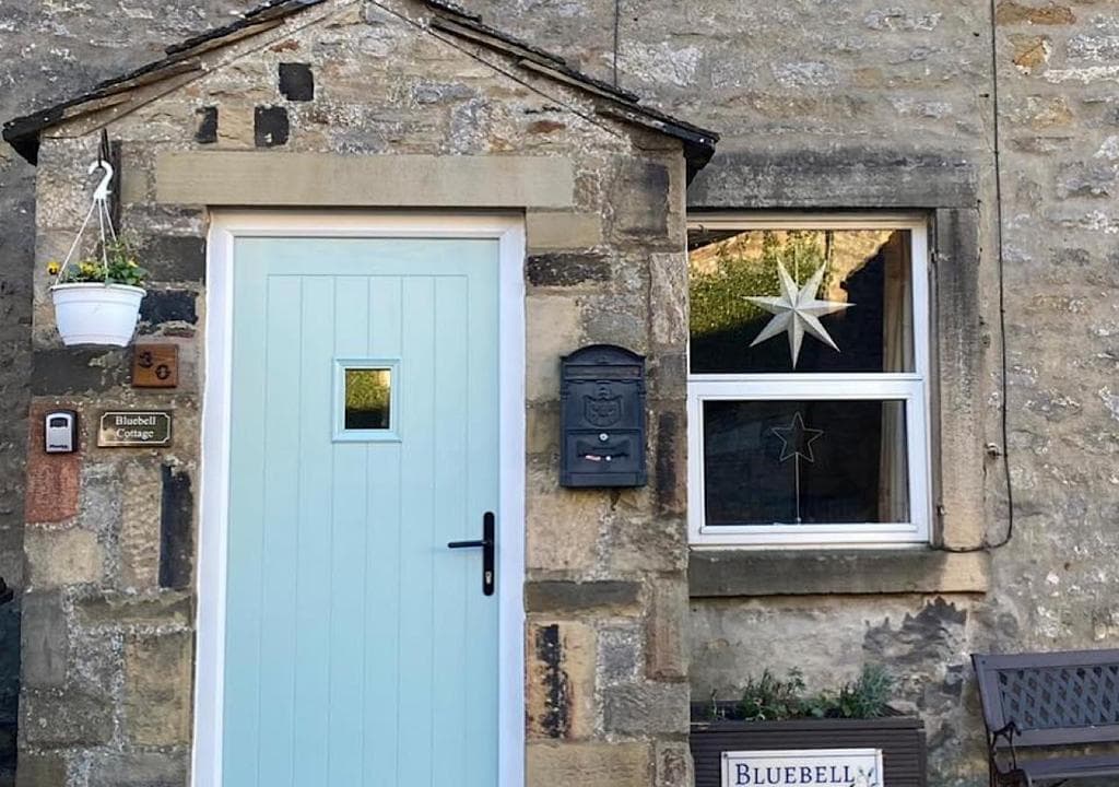 Bluebell Cottage Image 1