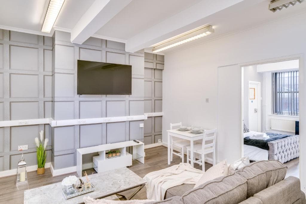 Malmaison Apartments Image 1