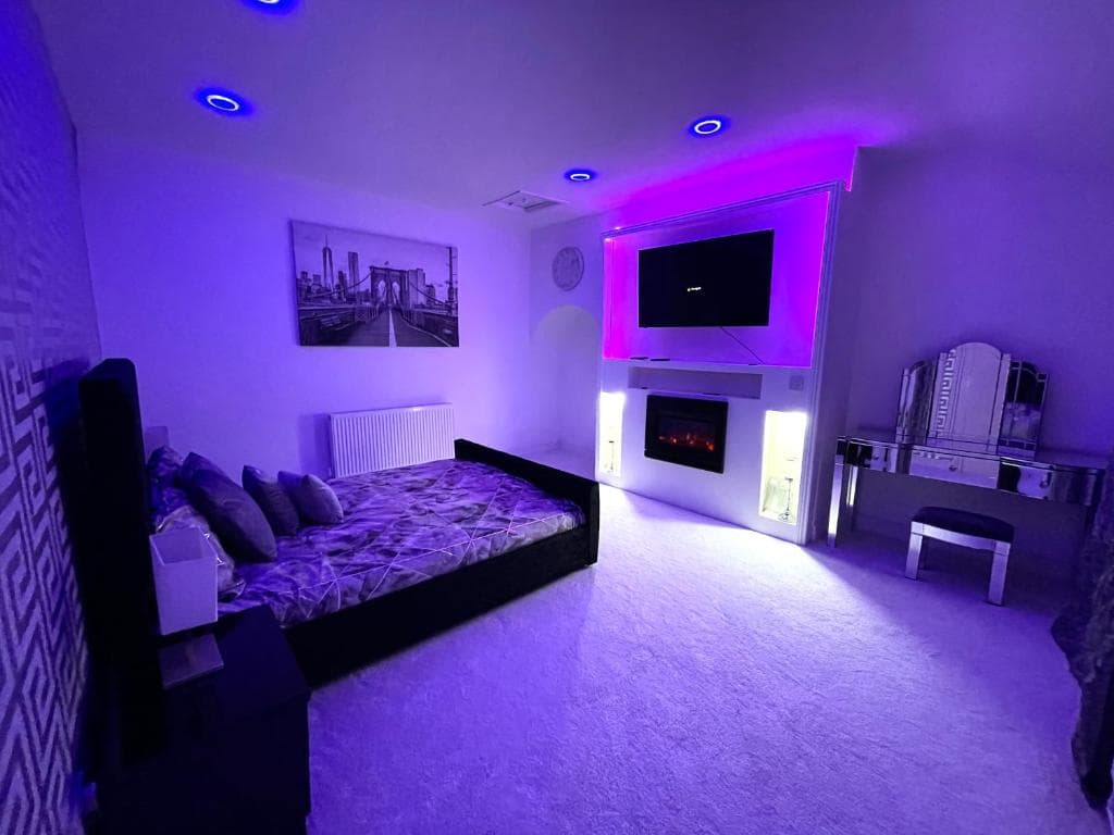 Sapphire suites Image 4