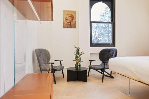 The Vices York Image 3