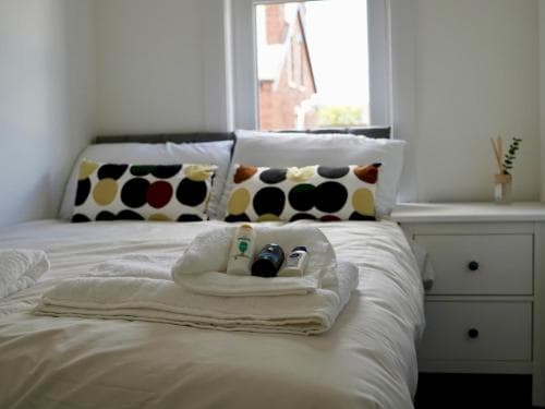 3 bed beautiful home near leeds Pass the Keys Image 3