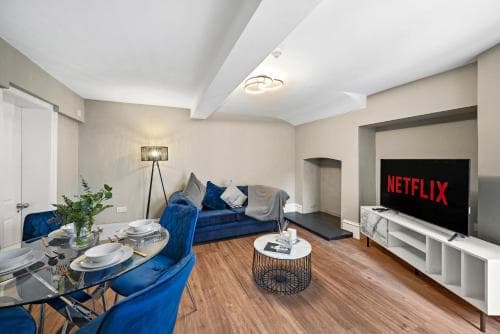 Beautiful 2 Bedroom Apartment in Central Wakefield Image 3