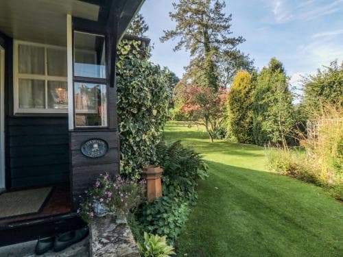 Damson Croft Image 3