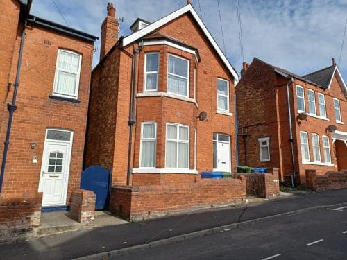 Trafalgar Shortstop Apartment Image 3