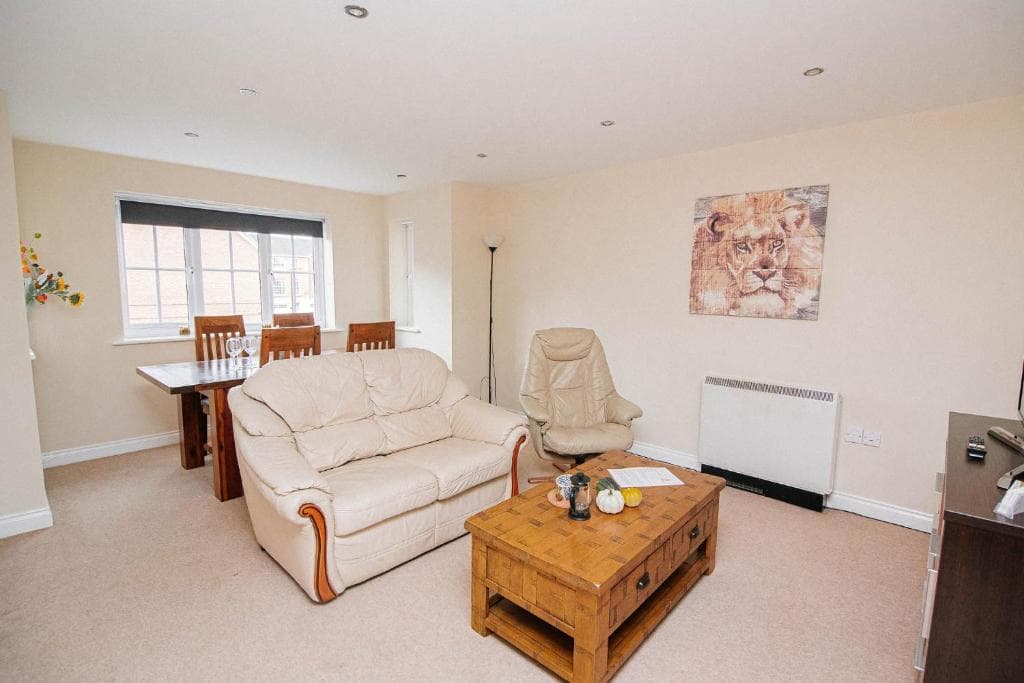 Sandall Apartment Image 1