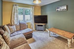 Host & Stay - Lane's End Image 2