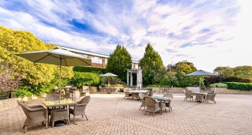 Cedar Court Hotel Huddersfield Image 3