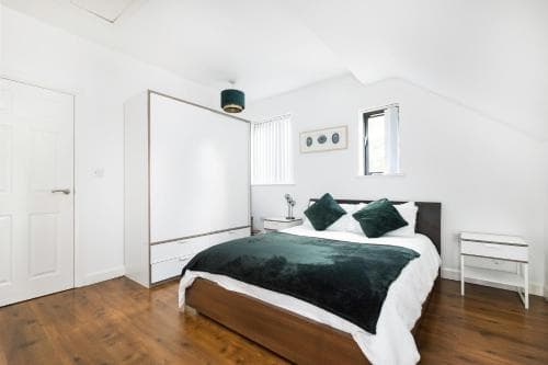 Meersbrook Luxury Duplex Apartment Image 3