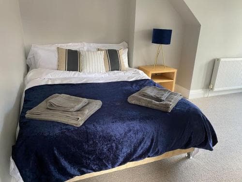 3 Bed Flat in Vibrant Sheffield Location Image 3