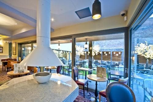 The Red Lion Wetherspoon Image 3