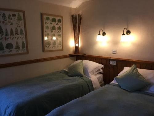 The Bull Inn West Tanfield Image 2