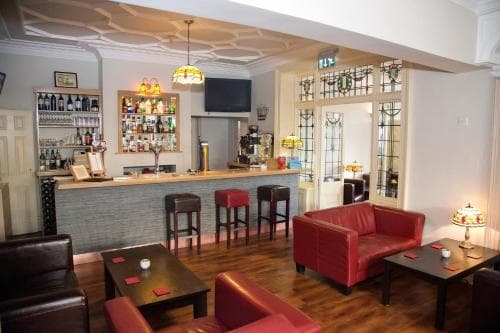 Heath Cottage Hotel Image 3