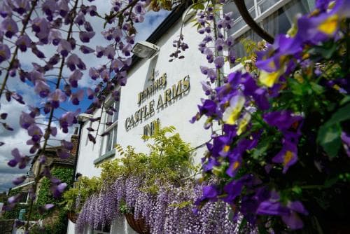 The Castle Arms Inn Image 3
