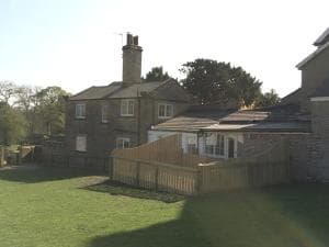 Yew Tree Cottage Image 5