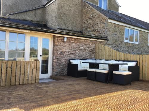 Yew Tree Cottage Image 8