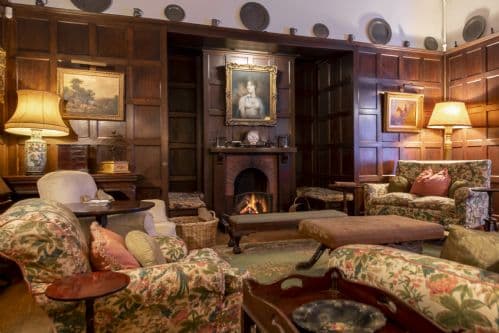 Upper Helmsley Hall Image 8