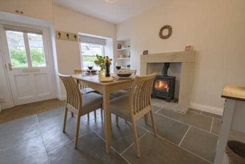 Penny Pot Cottage Image 1