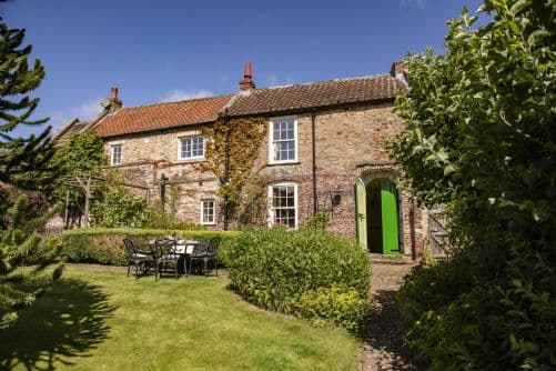 Garden Cottage Image 4