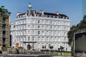 Accommodation at New Continental Hotel Sure Hotel Collection by Best Western in plymouth city airport