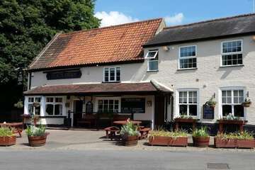 Accommodation at The Black Swan Inn in norwich international airport