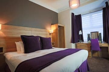 Accommodation at The Chocolate Box Hotel in bournemouth airport