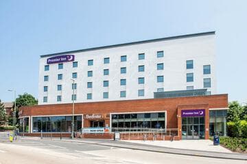 Accommodation at Premier Inn Farnborough Town Centre in farnborough airport