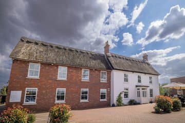 Accommodation at Stallingborough Grange Hotel in humberside airport