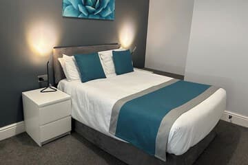 Accommodation at Arlan House Hotel in lasham airfield