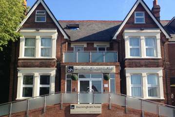 Accommodation at Buckingham Hotel in wycombe air park