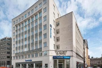 Accommodation at Travelodge Liverpool Central Exchange Street in liverpool john lennon airport