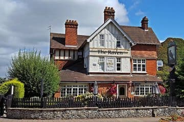 Accommodation at The Raven Hotel by Greene King Inns in raf odiham