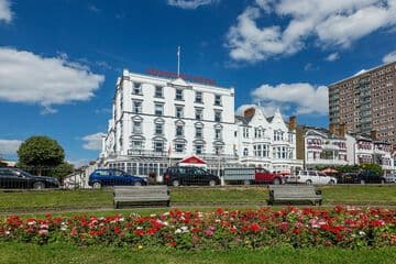 Accommodation at Muthu Westcliff Hotel (Near London Southend Airport) in london southend airport