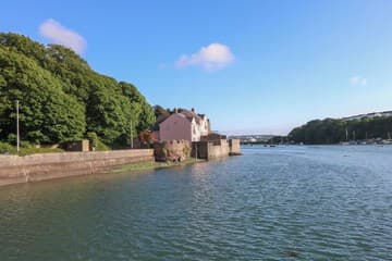Accommodation at Egret in haverfordwest airport