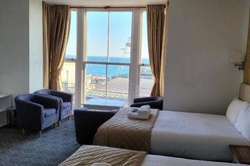 Accommodation at Atlantic Seafront in brighton city airport