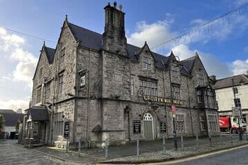 Accommodation at The Bull Hotel in anglesey airport