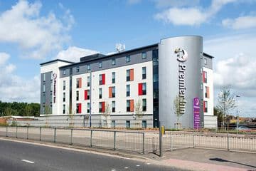 Accommodation at Premier Inn Chatham / Gillingham - Vic Pier in rochester airport