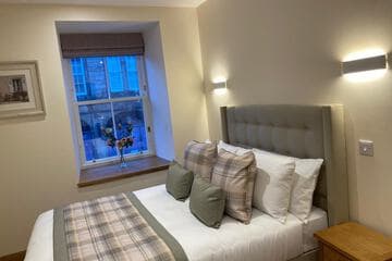 Accommodation at Waverley Inn Apartments in inverness airport
