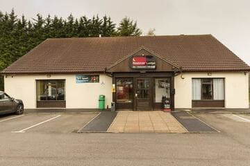 Accommodation at Primelodge Rotherham in hellaby