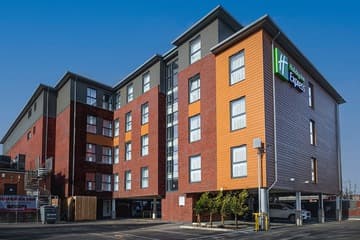 Accommodation at Holiday Inn Express Fleet by IHG in farnborough airport