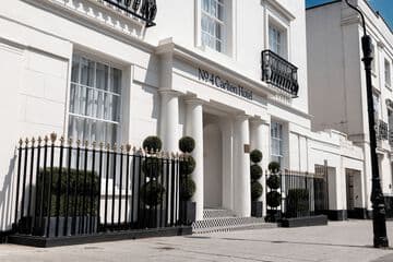 Accommodation at No.4 Carlton Hotel in southampton airport