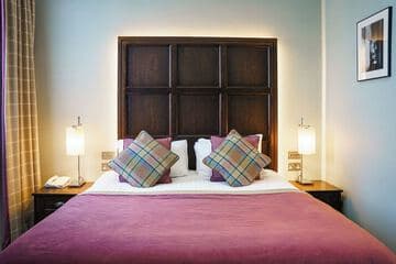 Accommodation at Parliament House Hotel in edinburgh airport