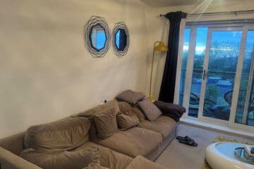 Accommodation at Impeccable 2-bed Apartment in Orpington in london biggin hill airport