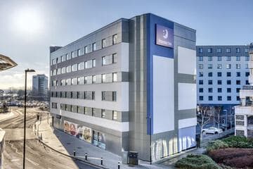 Accommodation at Premier Inn Southampton City Centre - West Quay in southampton airport