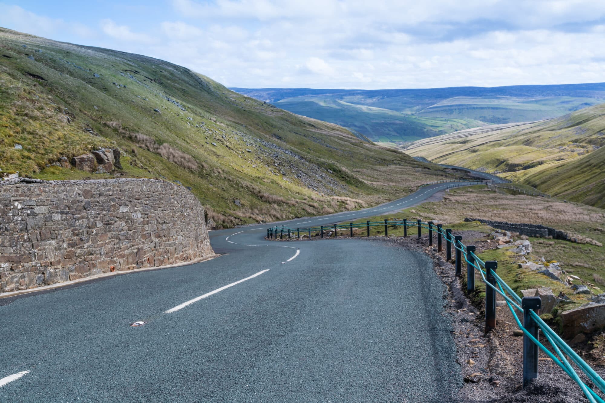 A Journey through the Enchanting Buttertubs Pass: Nature's Own Majestic Highway